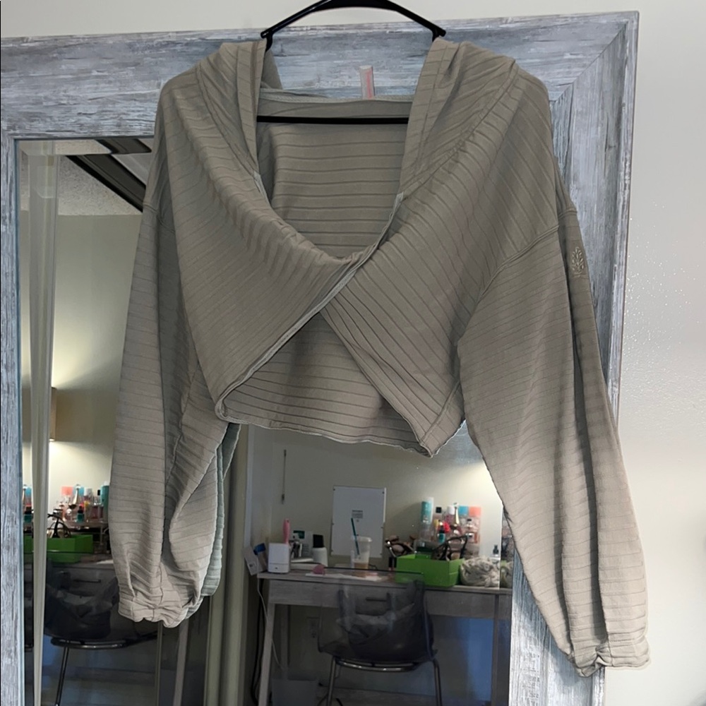 FP Movement Cropped Pullover With Hoodie Sage Green Size: XS